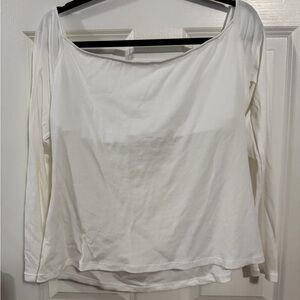 Women’s White Long-Sleeve Off The Shoulder Top